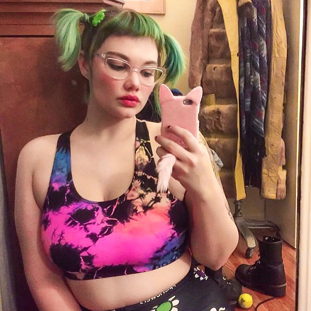 @isabel_hendrix