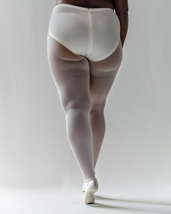 1003 Plus Size Sheer White Pantyhose