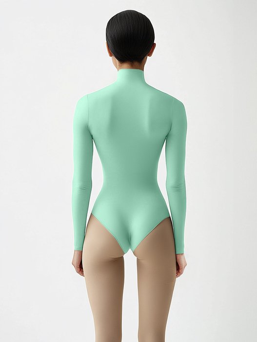 5004 W Dusty Green Mockneck Leotard